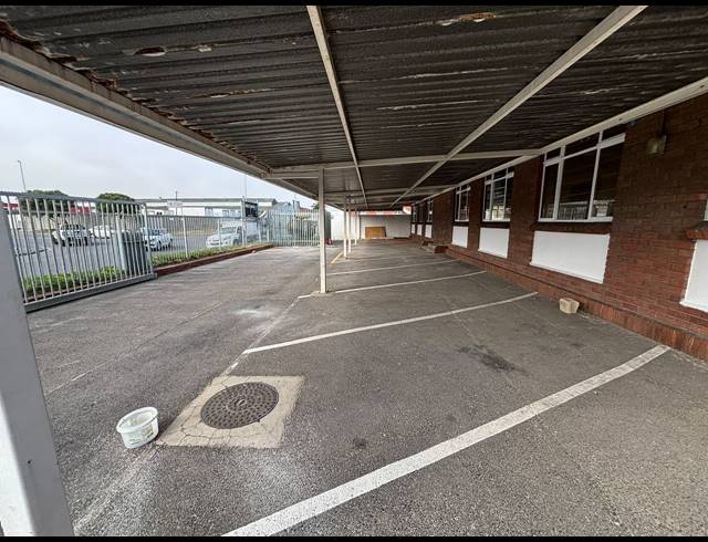 225M² WAREHOUSE TO LET IN EPPING INDUSTRIAL